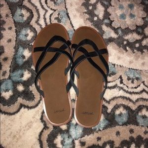 Sanuk flip flops